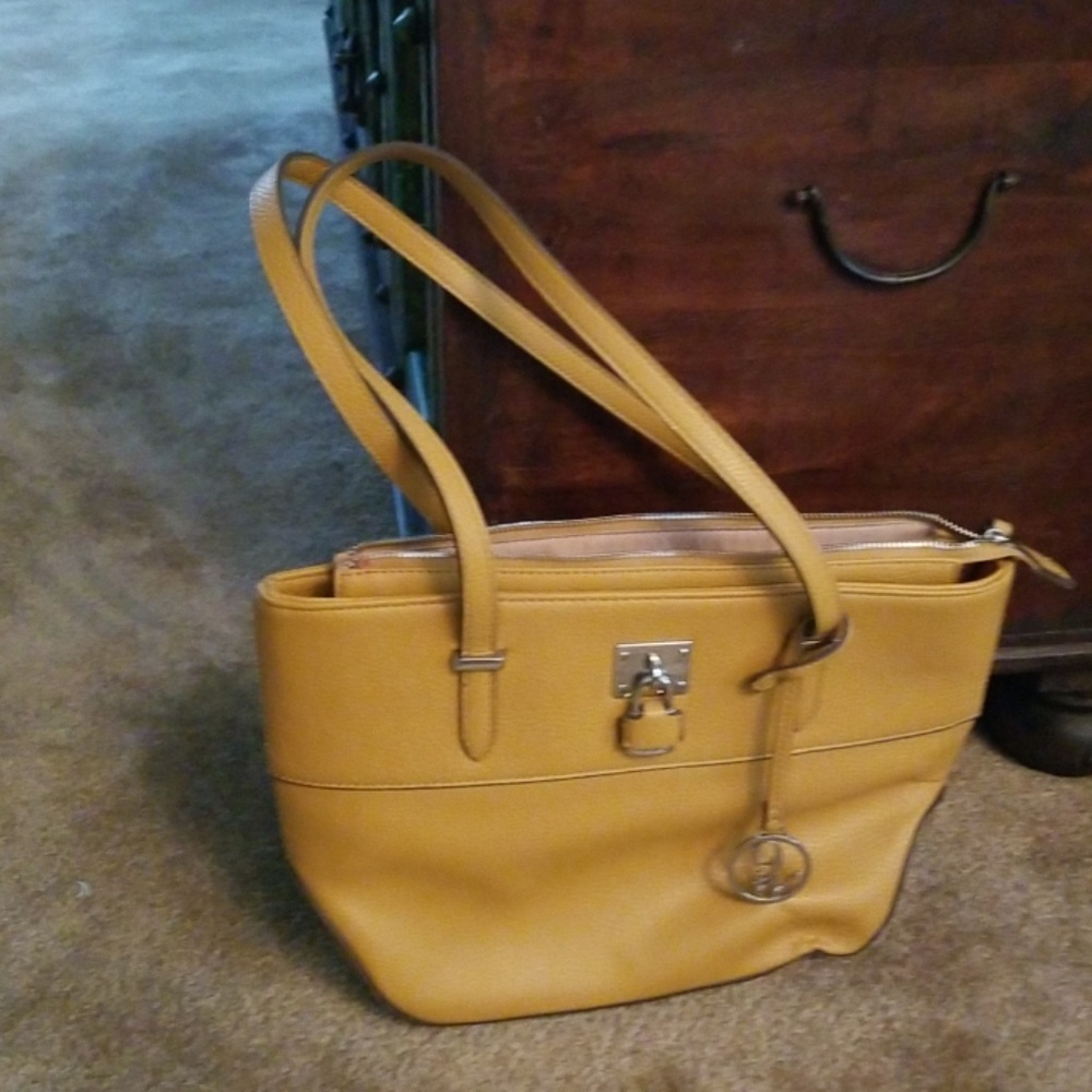 Guess gold purse